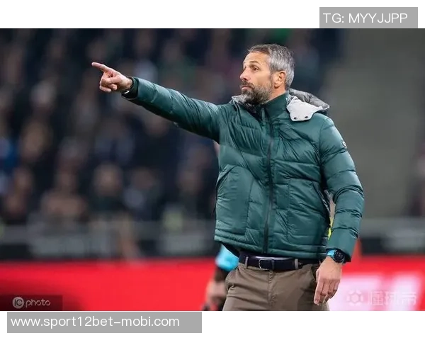 拜仁欧冠海报发布奥利塞比朔夫尤尔曼亮相展现球队风采 拜仁欧冠海报发布奥利塞比朔夫尤尔曼亮相展现球队风采